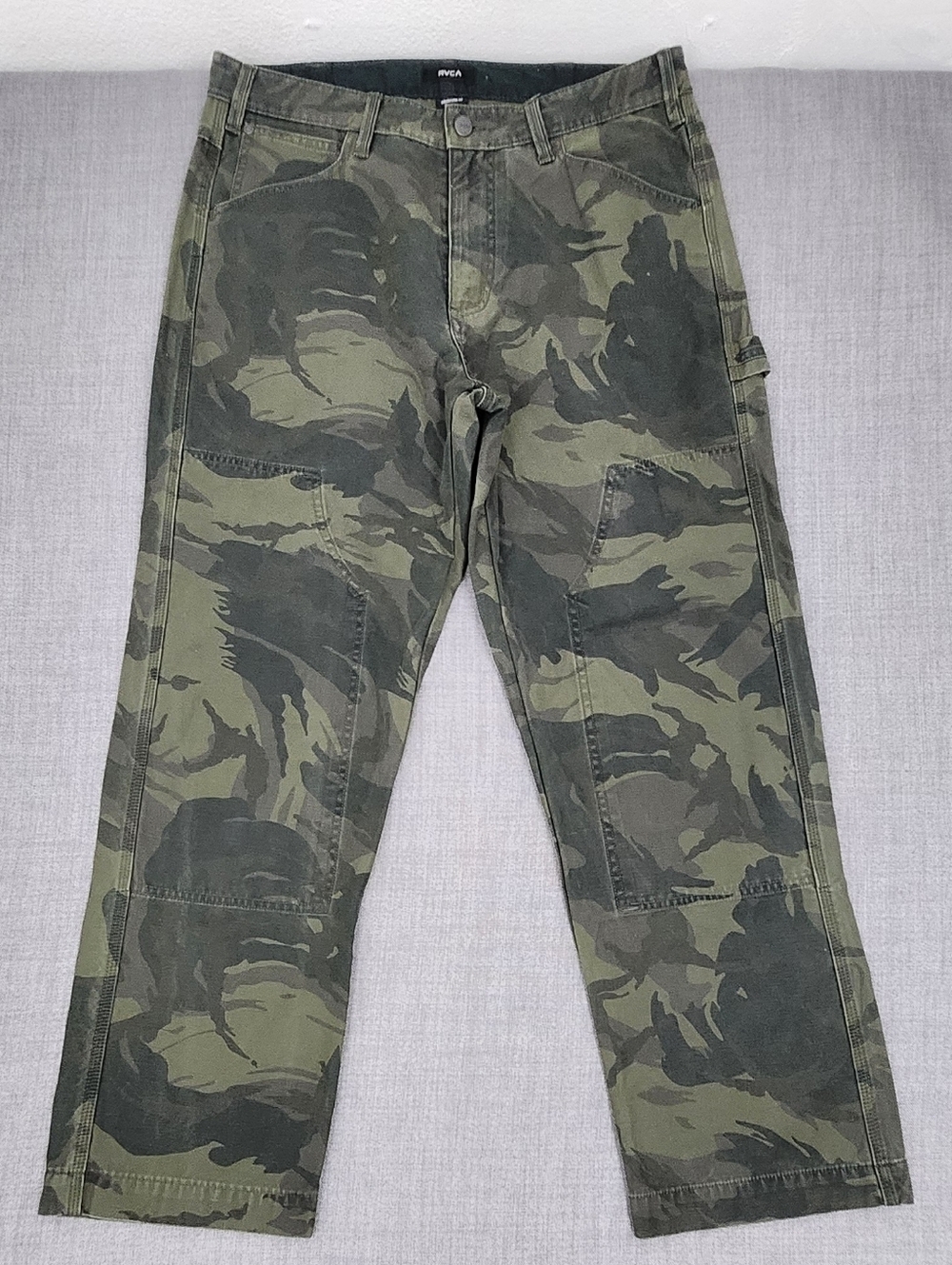 RVCA Camo Double Knee Carpenter Style 100% Cotton Pants. 32 × 29